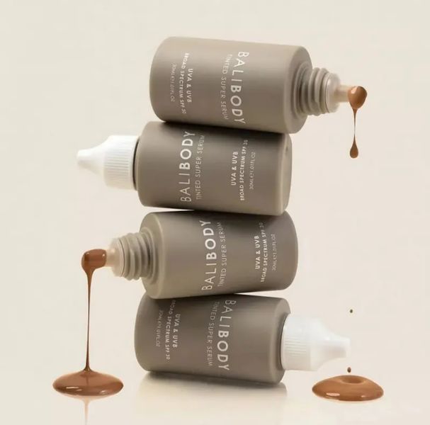 BALI BODY Tinted Super Serum SPF30 Тональна основа для обличчя BB032 фото