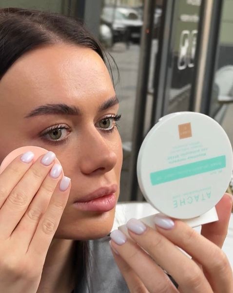 ATACHE Be Sun Make Up Antiaging SPF50+ Light Антивіковий тонуючий кушон  AT26 фото