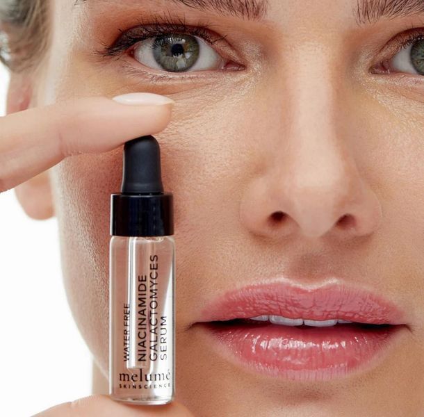 MELUME Waterfree Galactomyces Niacinamide Serum - Сироватка з галактоміцетами і ніацинамідом на безводній основі MLM7 фото