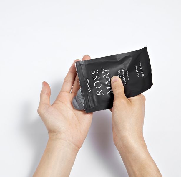 Rated Green Cold Brew Rosemary Balancing Scalp Pack - Відновлююча маска з соком розмарину RTDG009 фото