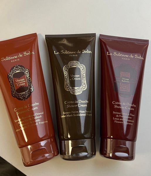 LA SULTANE DE SABA Shower Cream Amber Musk Sandalwood - Крем-Гель для душу з Мускусом, Амброю та Сандалом LSDA72 фото